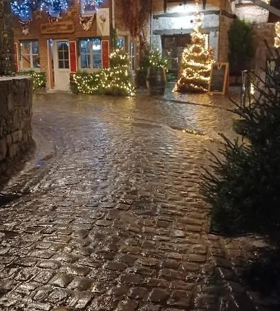 Le Poirier De Warre *